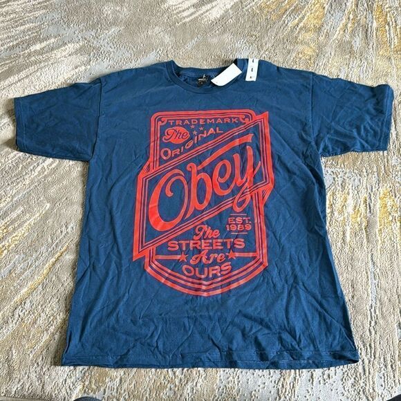 Obey Shirt size L Blue Street Graphic Modern Retro Stretch Logo Skate Crew NWT - Picture 1 of 7
